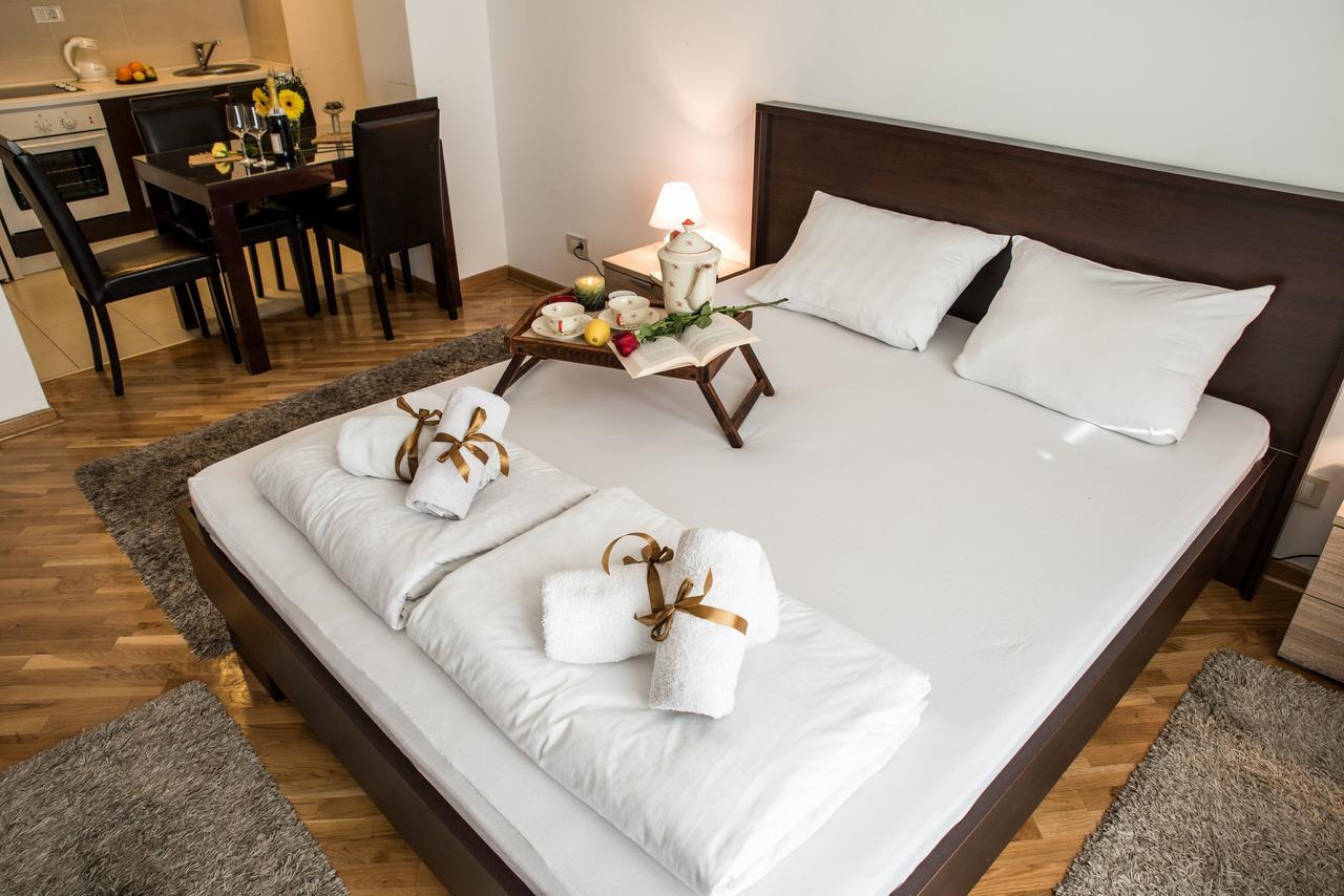Balkan-Inn Parlament Apartment 베오그라드 외부 사진